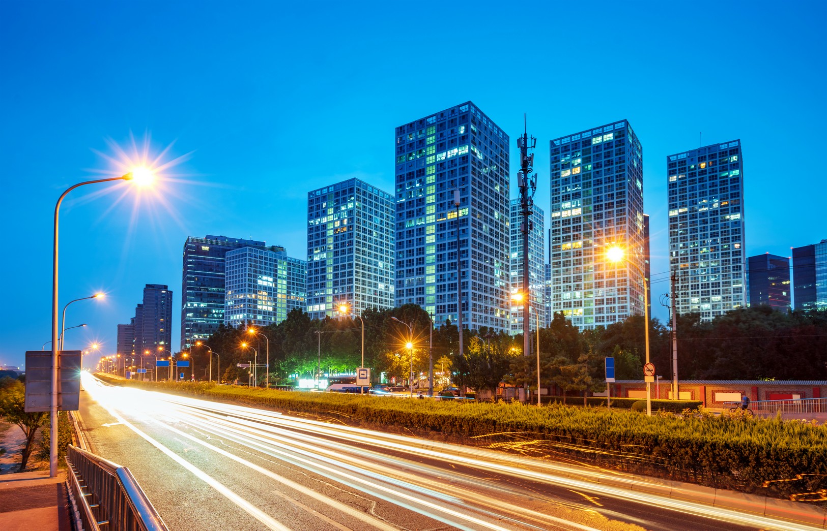 現配偶出來抓姦了,以跟蹤之名報案有辦法逃過一劫嗎